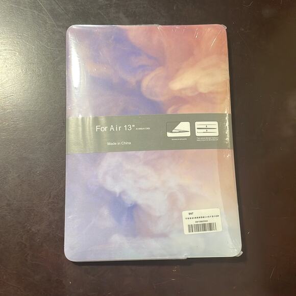 MacBook Air 13” pink/purple cloud design shell case - Picture 1 of 3